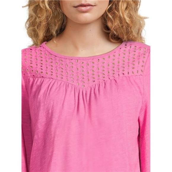 Time and Tru Women's Eyelet Top with Long Sleeves, Sizes XS-XXXL - Picture 4 of 10